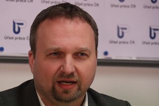 Zameťte si před vlastním prahem. Jurečka s Juchelkou se chytli kvůli „držhubnému“ pro Najmona - Novinky